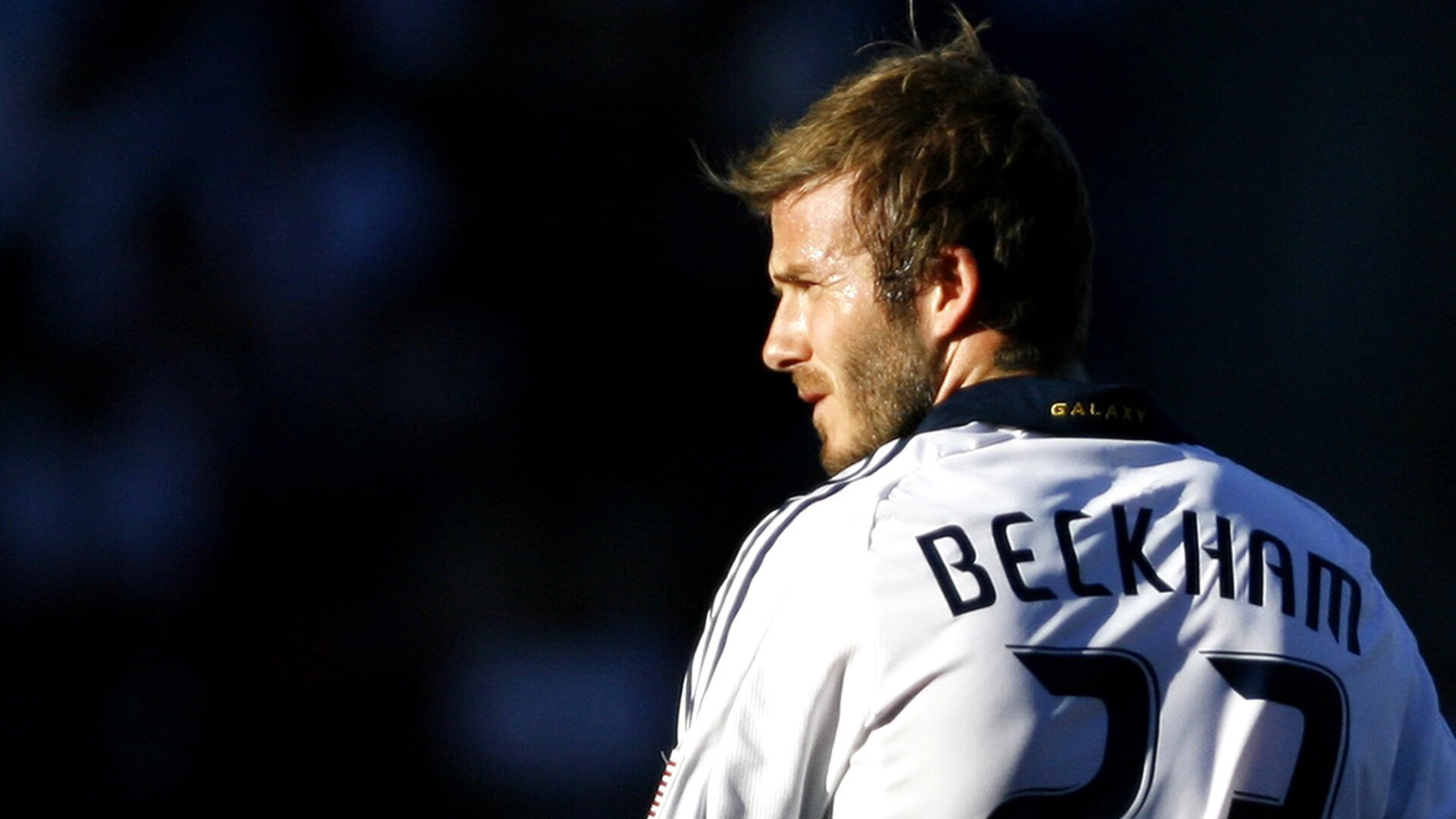 开云体育中国-克莱引爆五角场，三分雨浇灭骑士—一场打破次元壁的冷兵器时代胜利