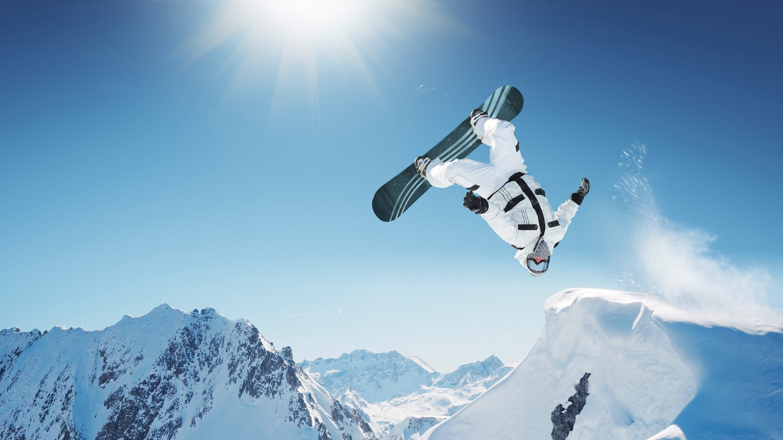 开云世界杯2026-逆转的火焰，从瑞典足球到梁靖崑球台，永不熄灭的赛场魂